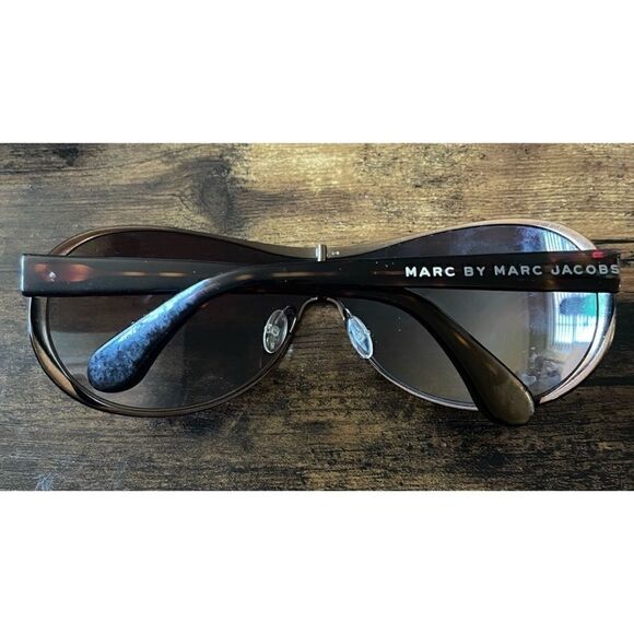 Marc by Marc Jacobs Oversized Aviator Woman Sunglasses MMJ 002/S/ Discontinue￼ - Picture 5 of 7